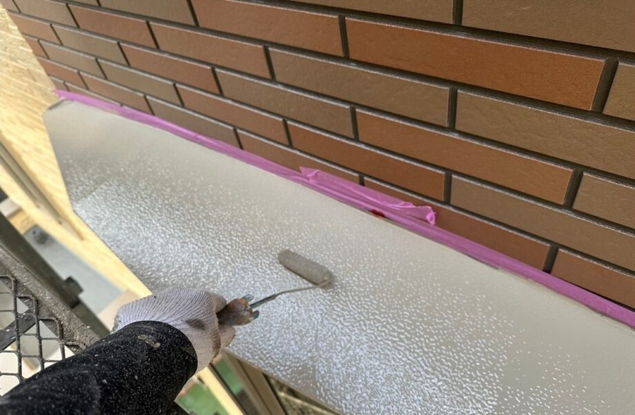 シャッターBOX塗装（上塗り塗布）