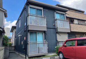 川口市Ｂアパート～シックな落ち着いたイメージのお色に仕上がりました～