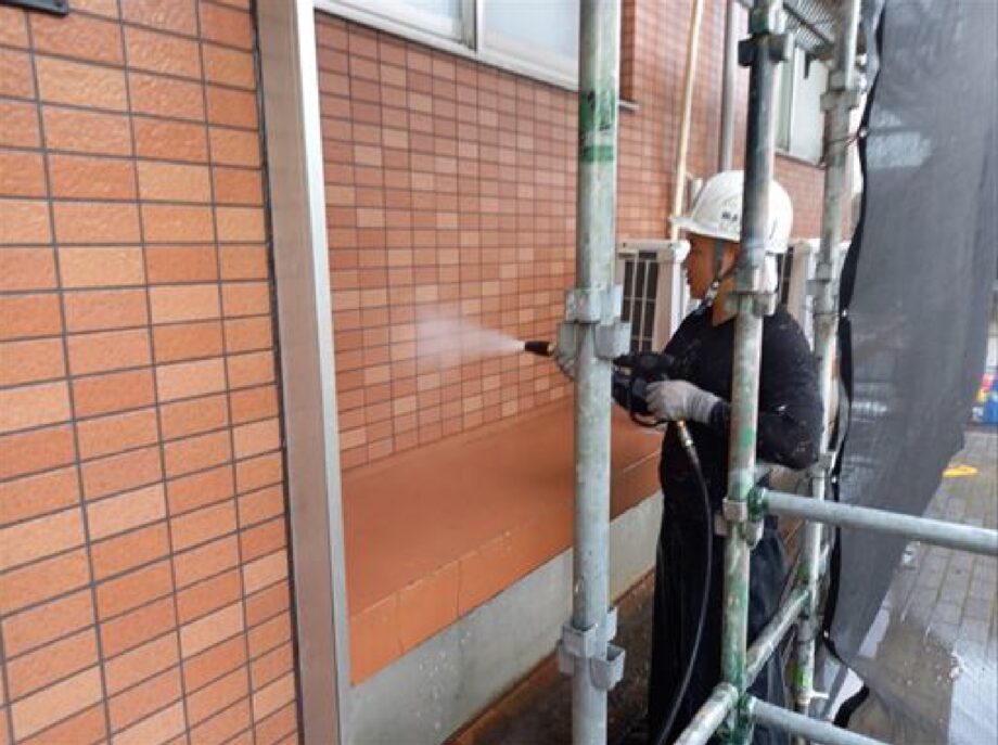 3 高圧洗浄 作業中