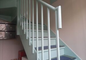 蕨市V集合住宅　共用鉄部塗装工事